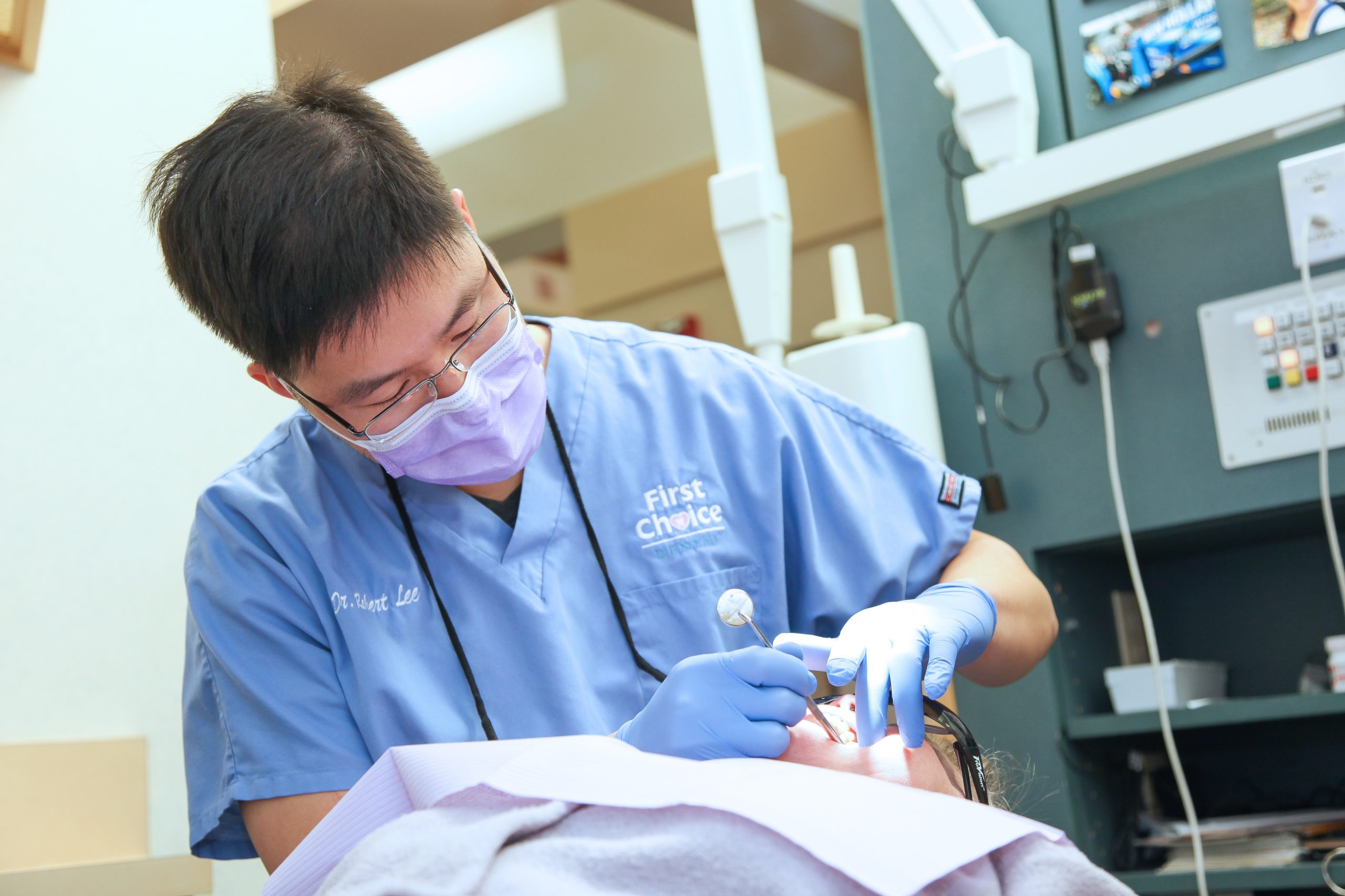 Dr.Lee